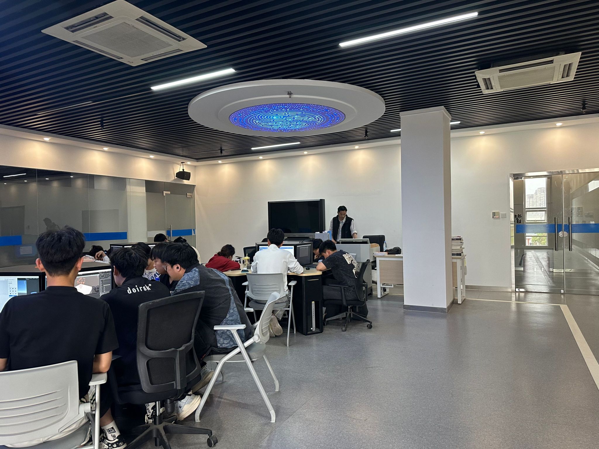 beat365在线唯一官网技能竞赛及科技创新节系列活动