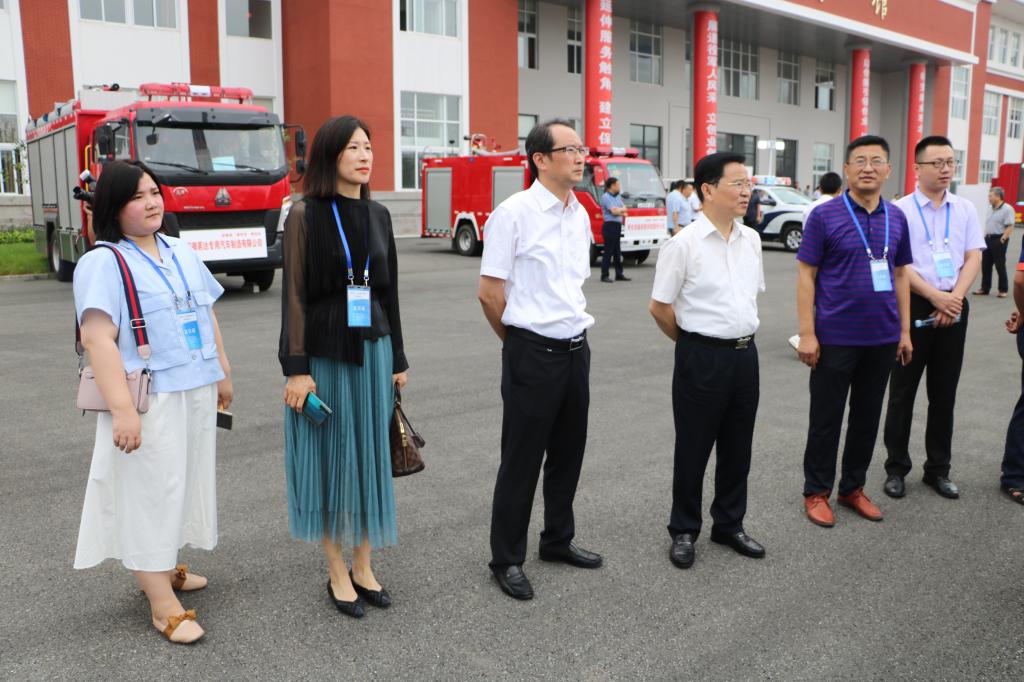 长三角地区职业院校创新创业实践联盟秘书长宋柏红莅临beat365交流指导